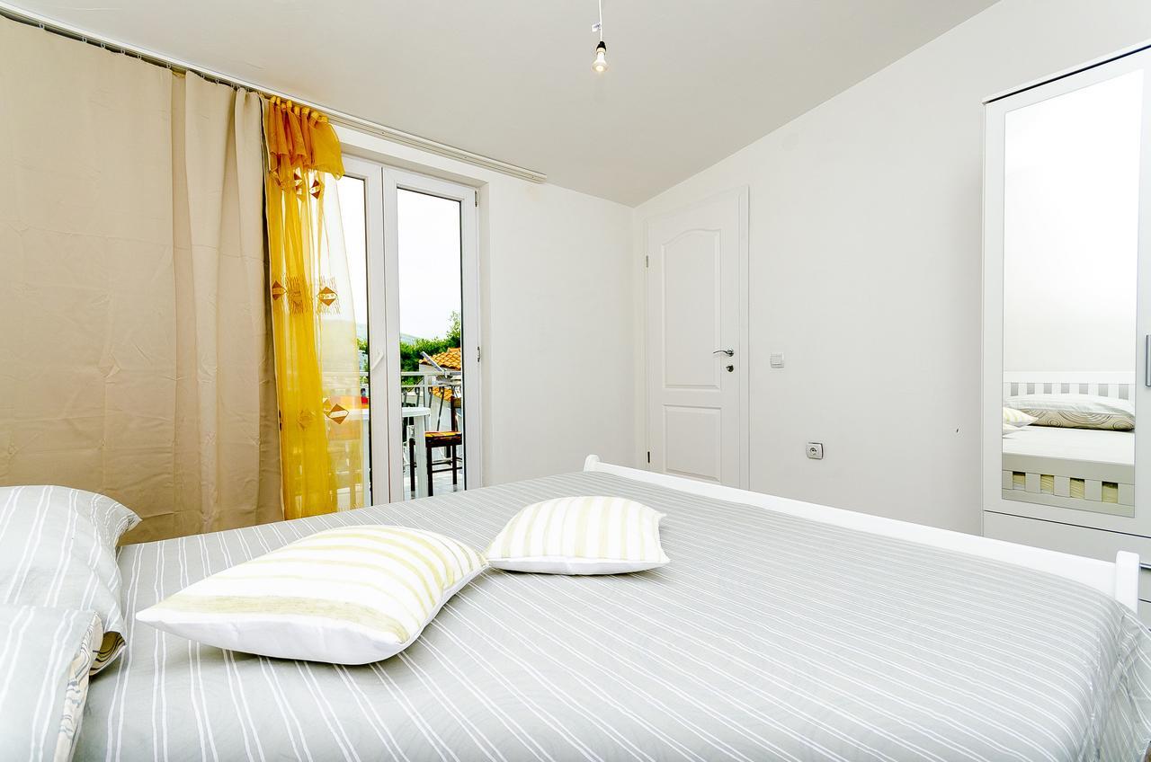 Apartments Mirko I Anda Donji Okrug  Extérieur photo