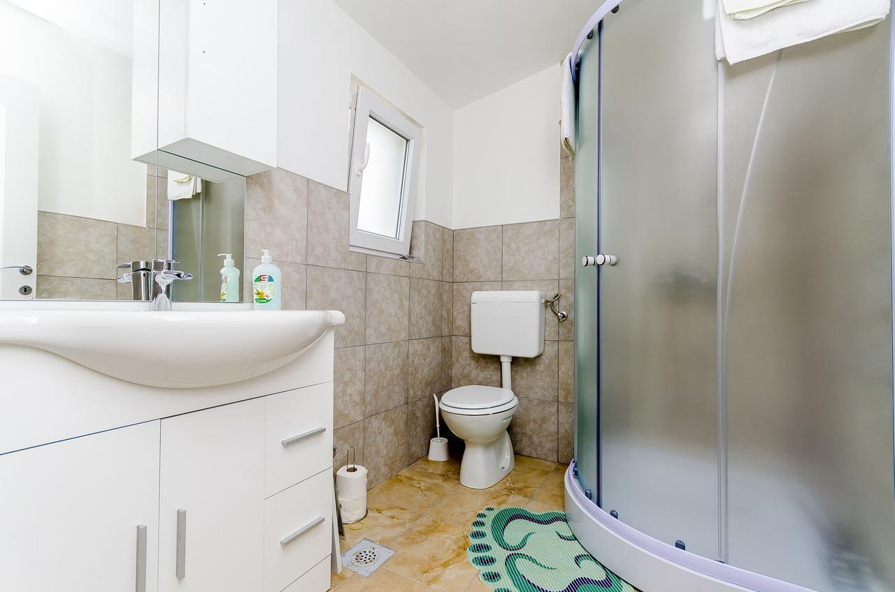 Apartments Mirko I Anda Donji Okrug  Extérieur photo